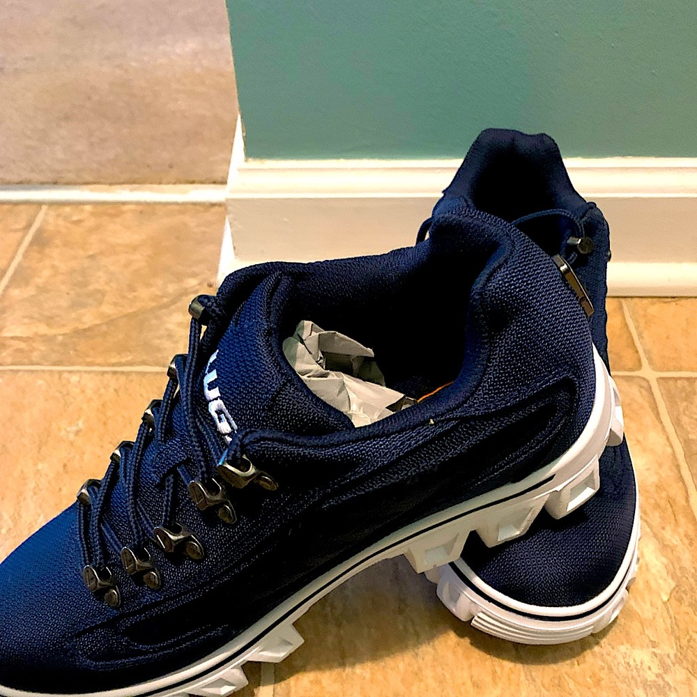 Lugz